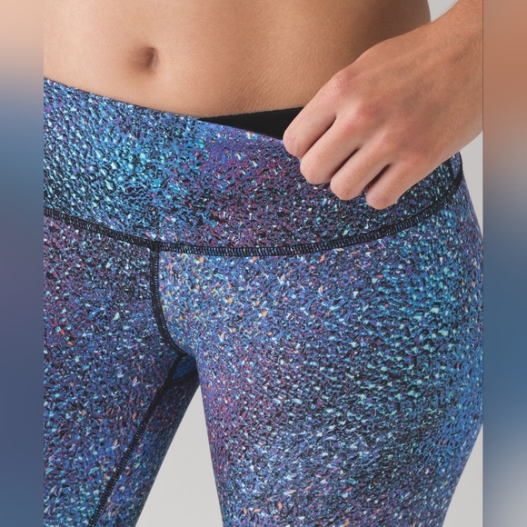 LULULEMON ATHLETICA Strive Multi Black Wunder Under Pant III Leggings size 8 - Picture 3 of 7